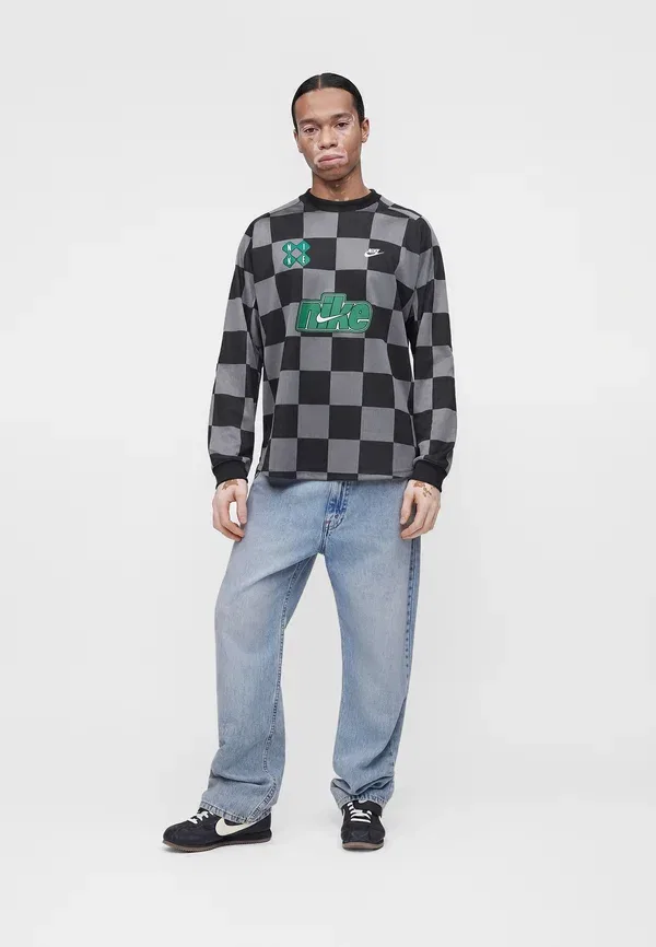 Футболка вратарская с длинным рукавом Nike Sportswear, дымчато-серый/черный/малахитовый — фото 2