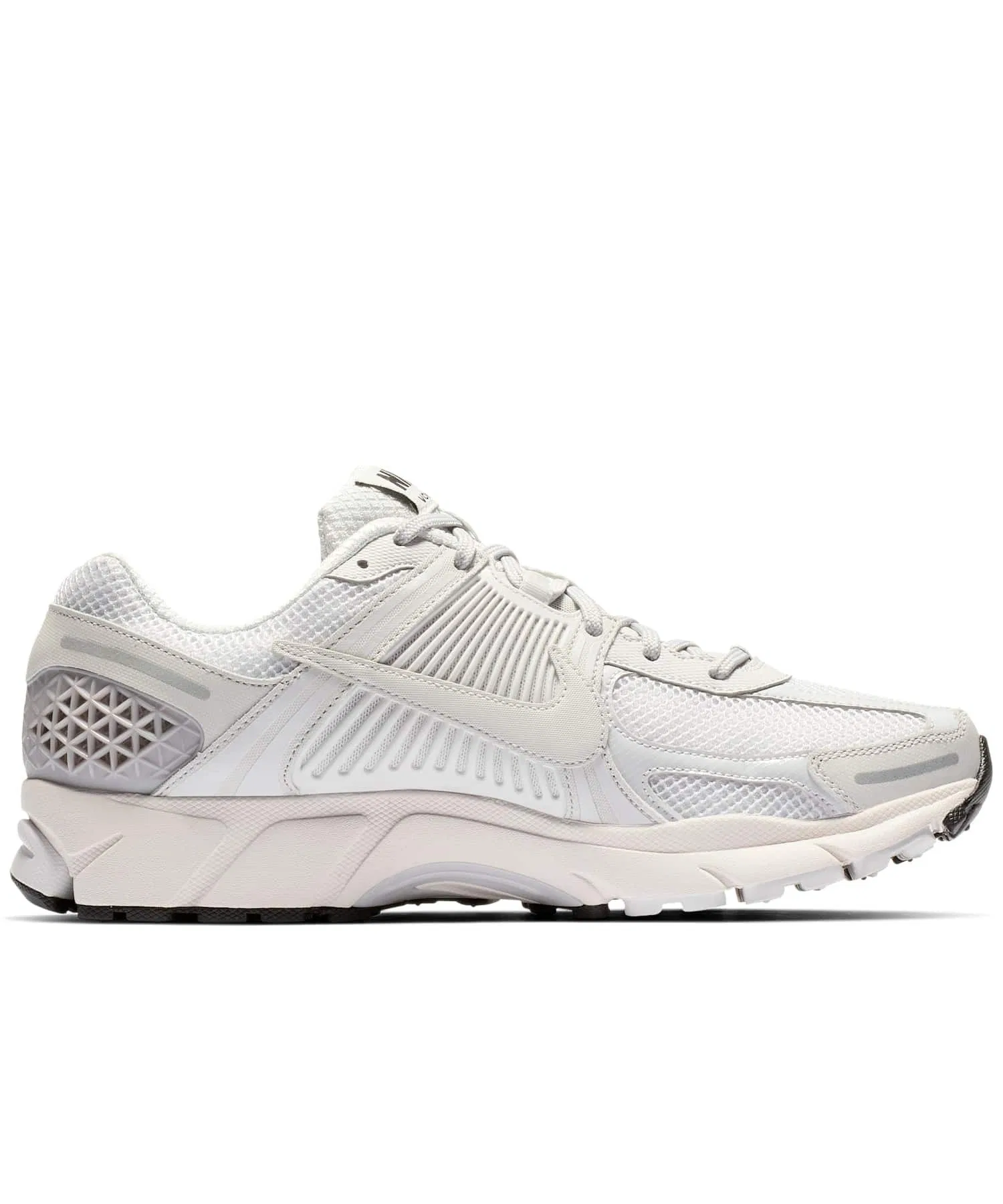 Мужские кроссовки Nike Zoom Vomero 5 серые — фото 4