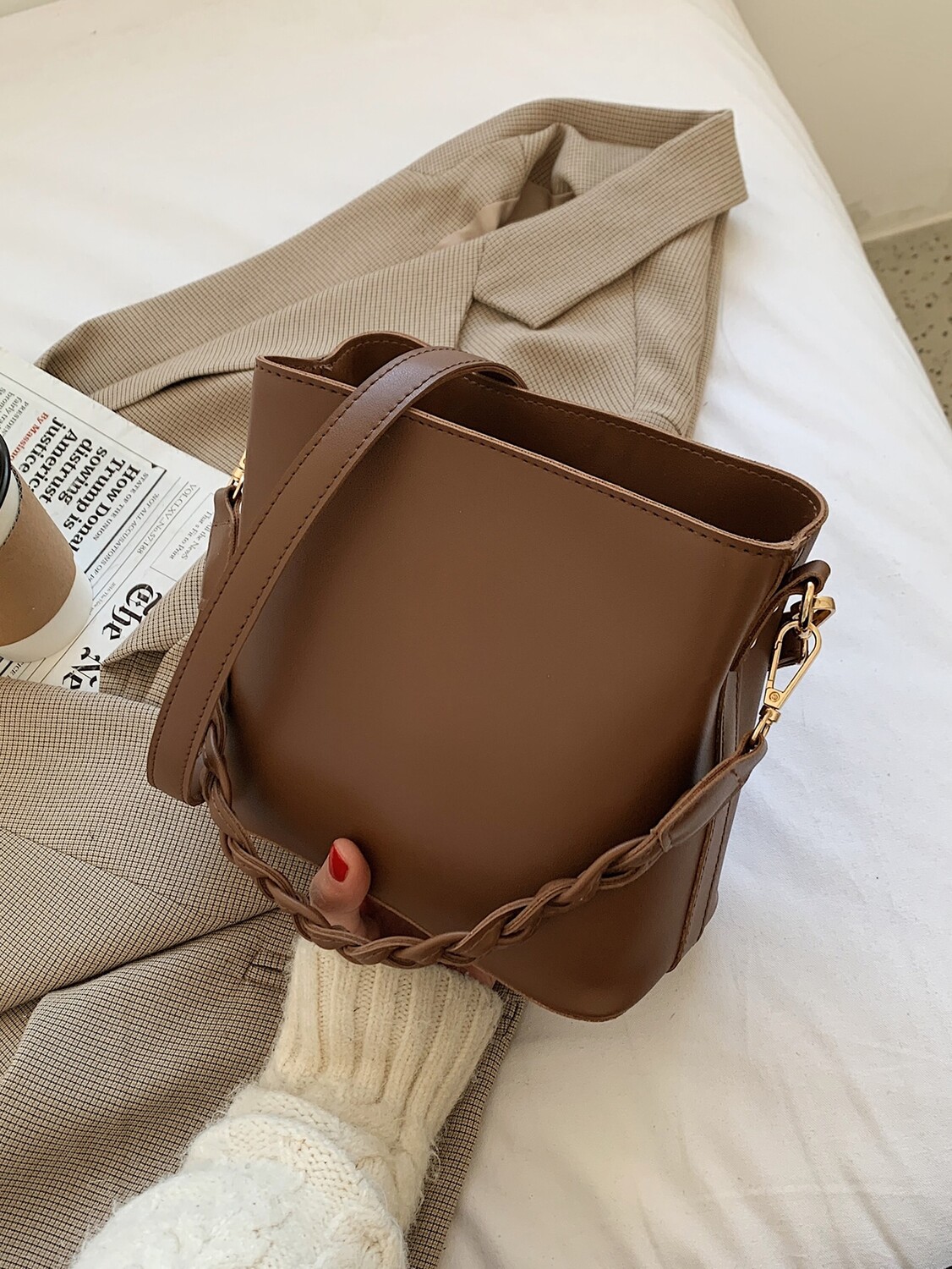 

Однотонная ретро-модная тканая сумка-ведро на молнии, универсальная сумка через плечо/через плечо/сумка, подходит для ежедневного использования, коричневый