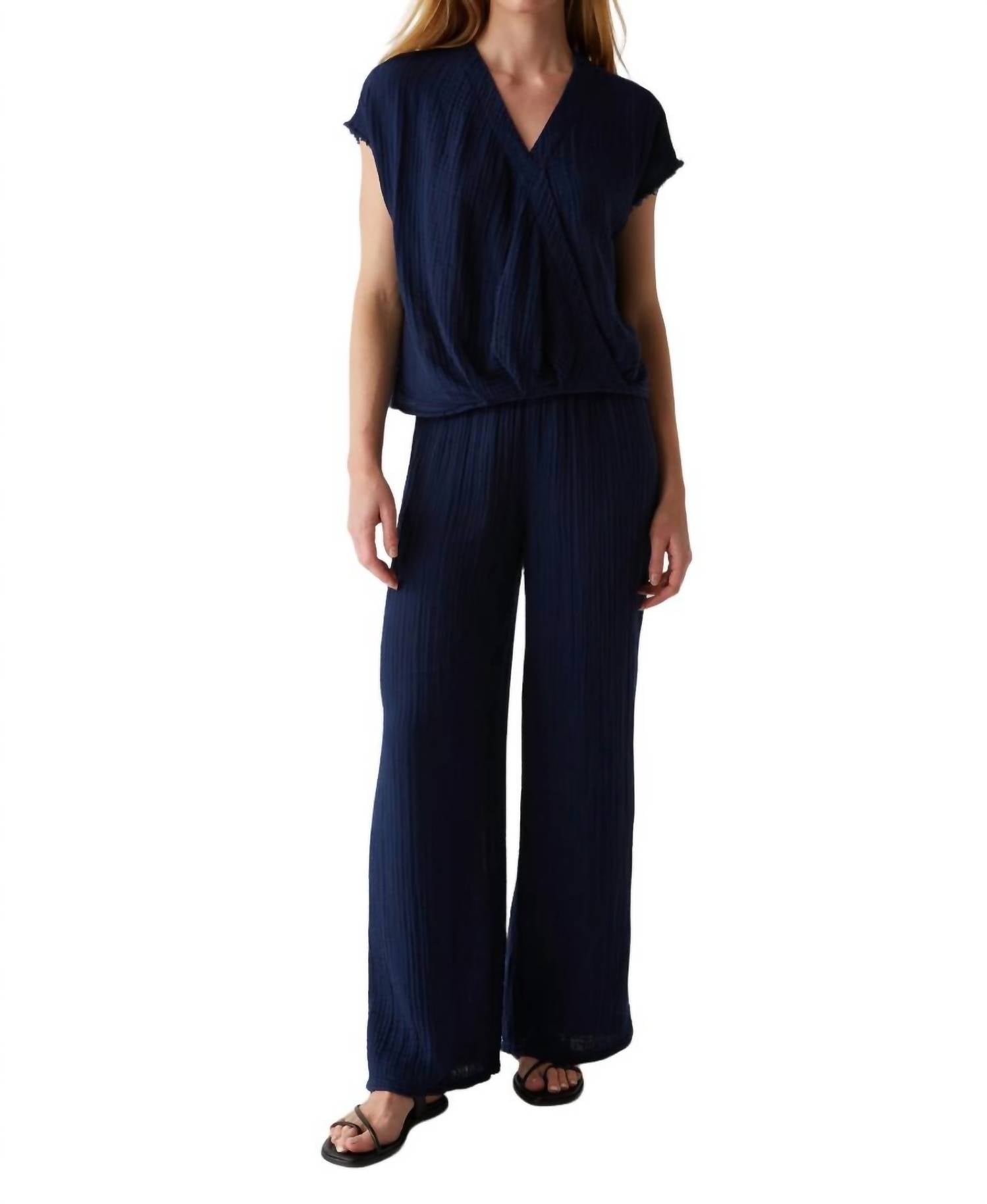

Брюки Susie Smocked Waist в цвете Nocturnal Michael Stars