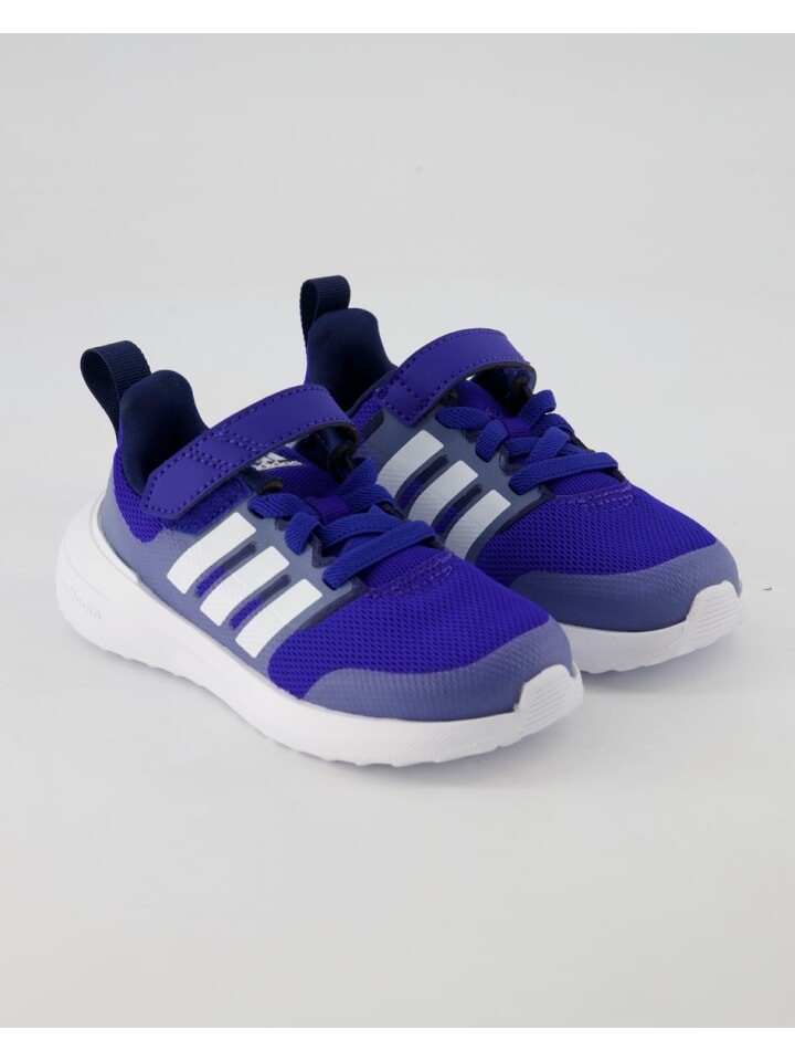 

Кроссовки на шнуровке adidas, синий