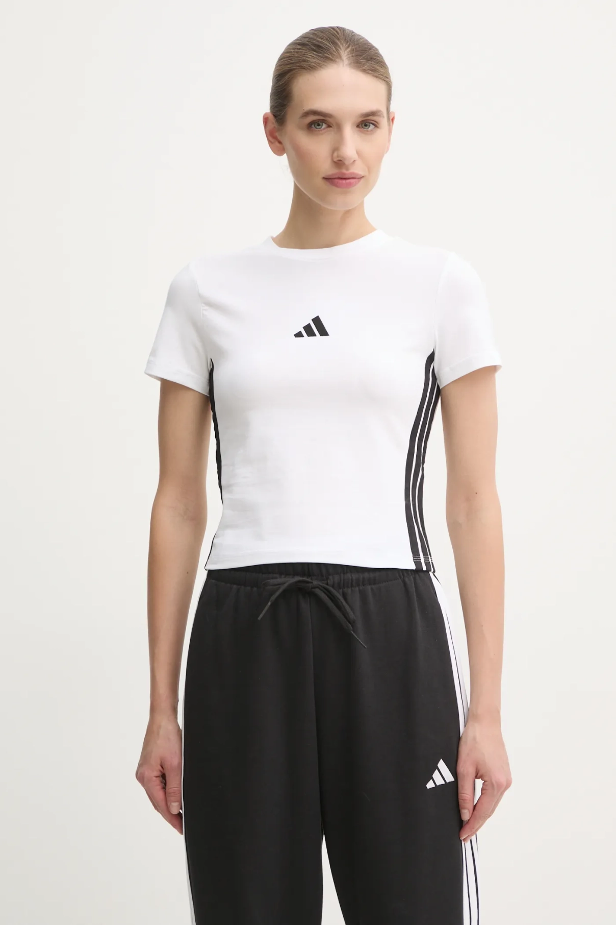 

Футболка Essentials adidas, белый