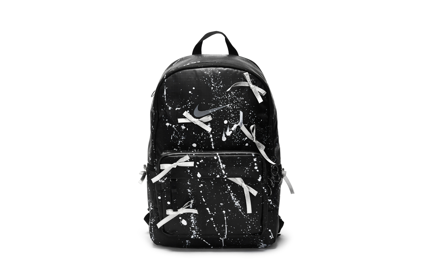 

Nike Женский тканевый рюкзак черный серебристый, Dreaming in Black Silver