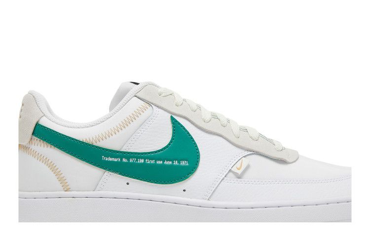 Кроссовки Nike Court Vision Low Premium 'First Use - White Green Noise', белый — фото 3