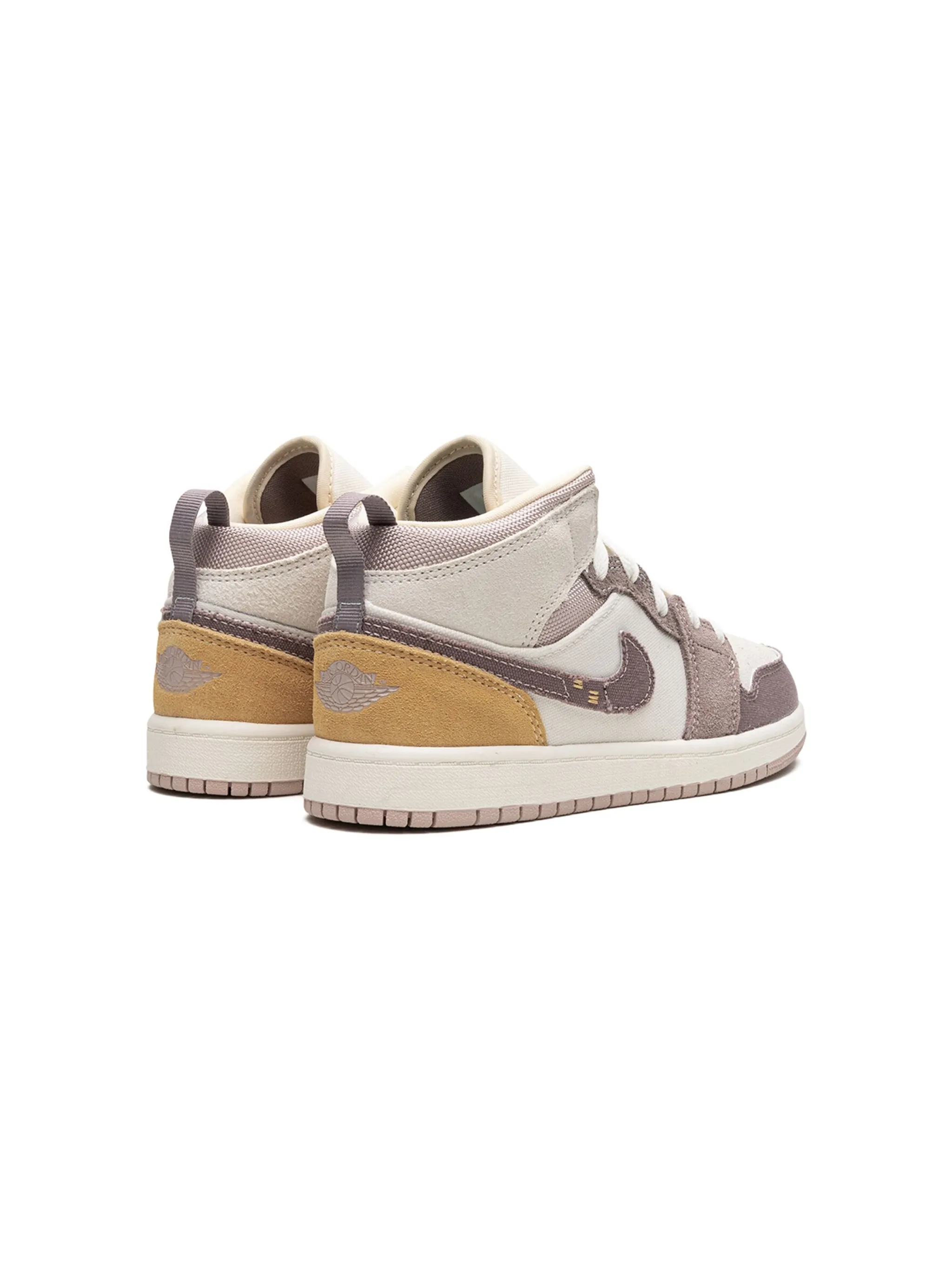Кроссовки Air Jordan 1 Mid Craft SE Taupe Haze Jordan Kids, белый — фото 3