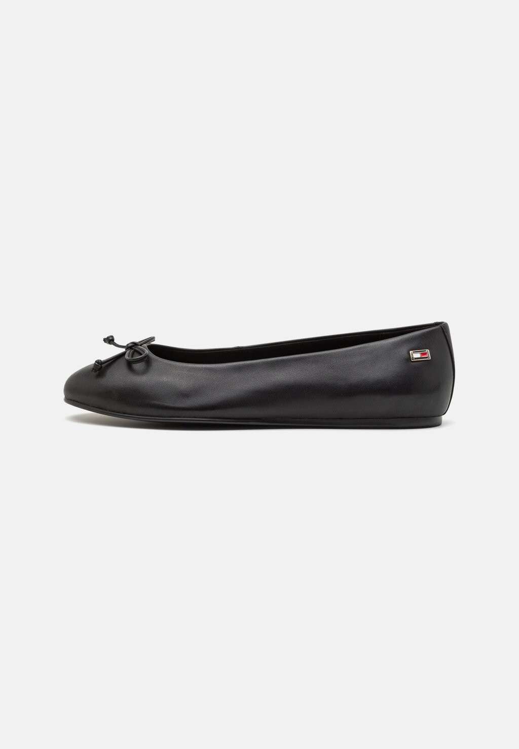 

Балетки классические ESSENTIAL CHIC Tommy Hilfiger, цвет black