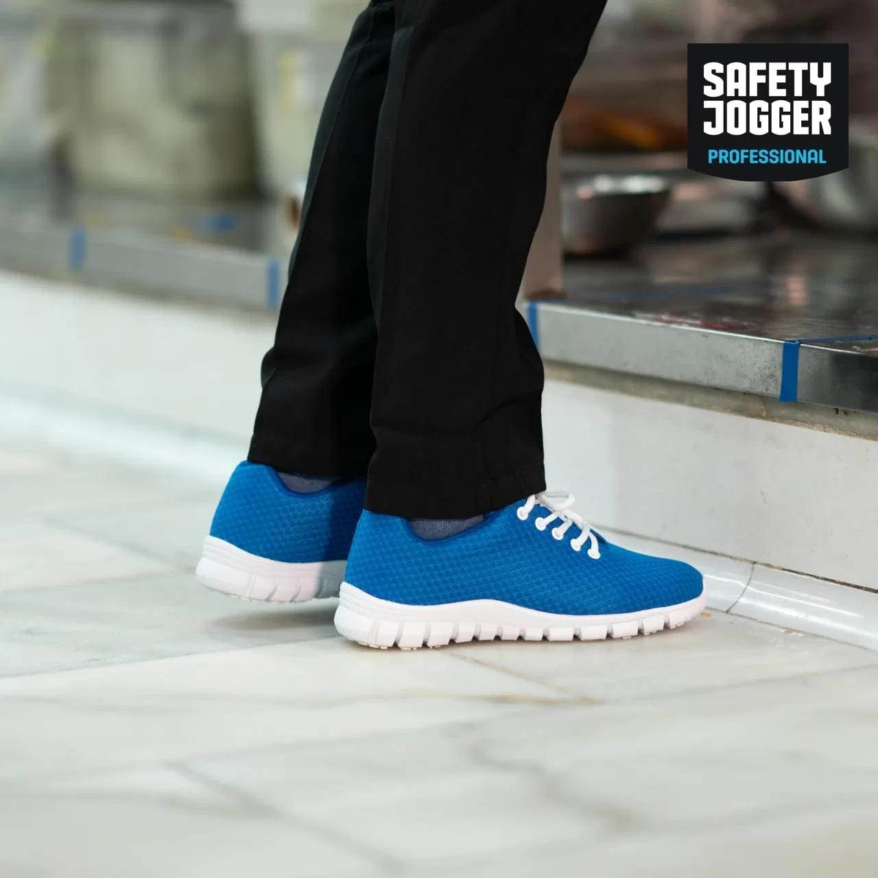 Легкие рабочие ботинки SAFETY JOGGER для мужчин и женщин - Kassie - Нескользящая защитная обувь, идеально подходит для работы в учреждениях по уходу за больными, больницах, предприятиях общественного питания или уборке, размер EU 39, синий — фото 2