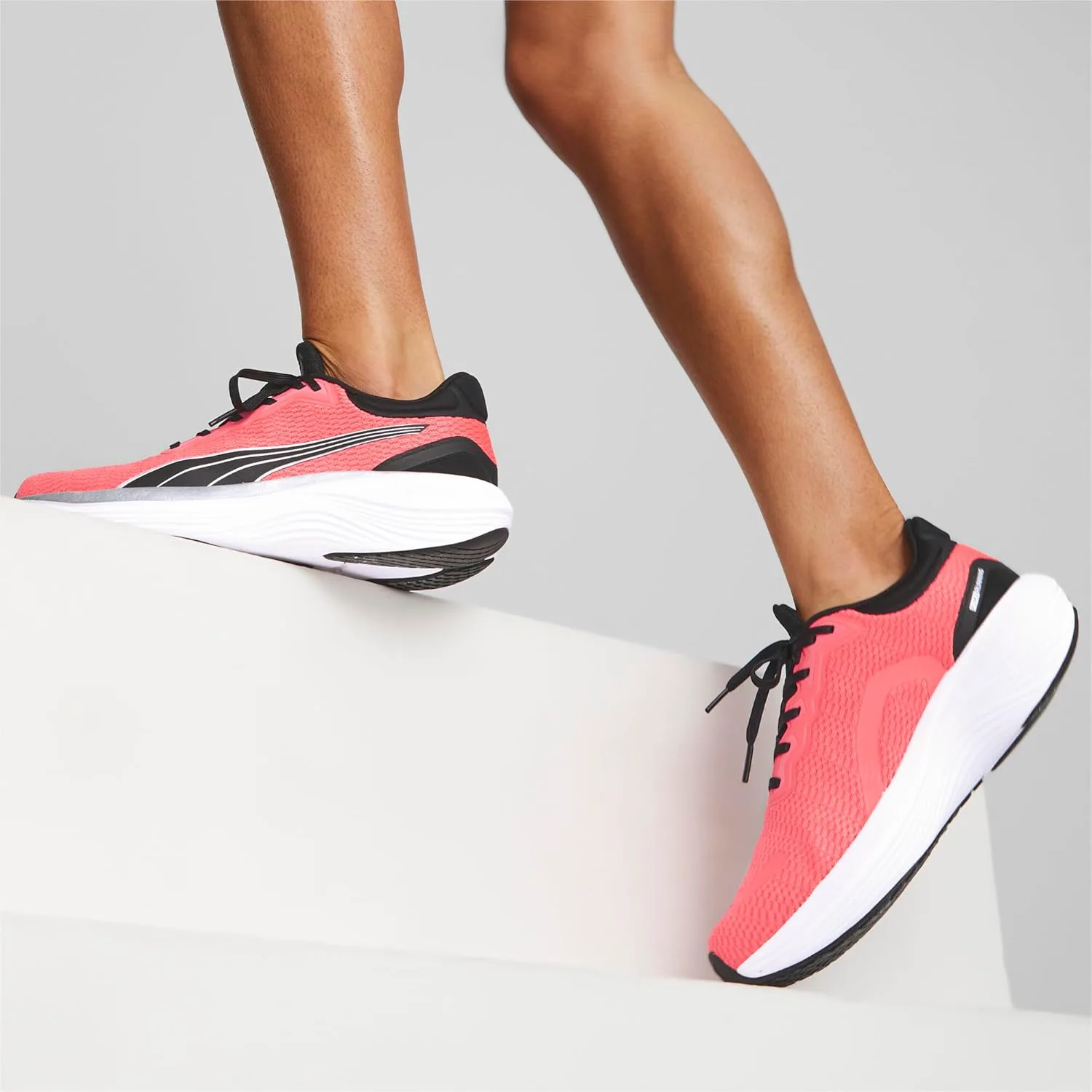 Мужские кроссовки для бега Puma Scend Pro, черно-белый — фото 4