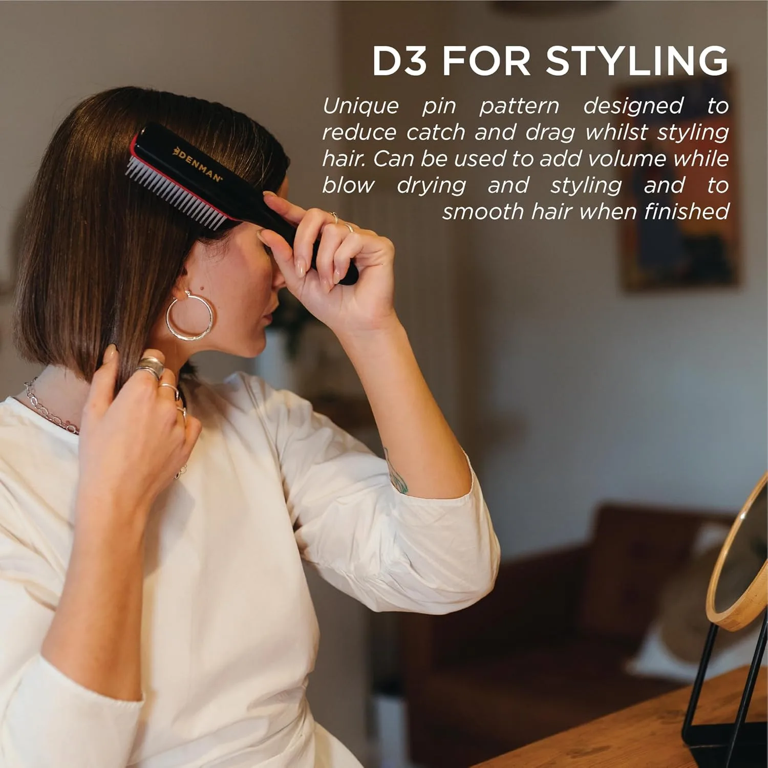 Denman D3 Original Curl Definer & Styler, щетка для вьющихся волос для женщин и мужчин - 7-рядная расческа для распутывания и укладки локонов для гладких и четких завитков, Black — фото 4
