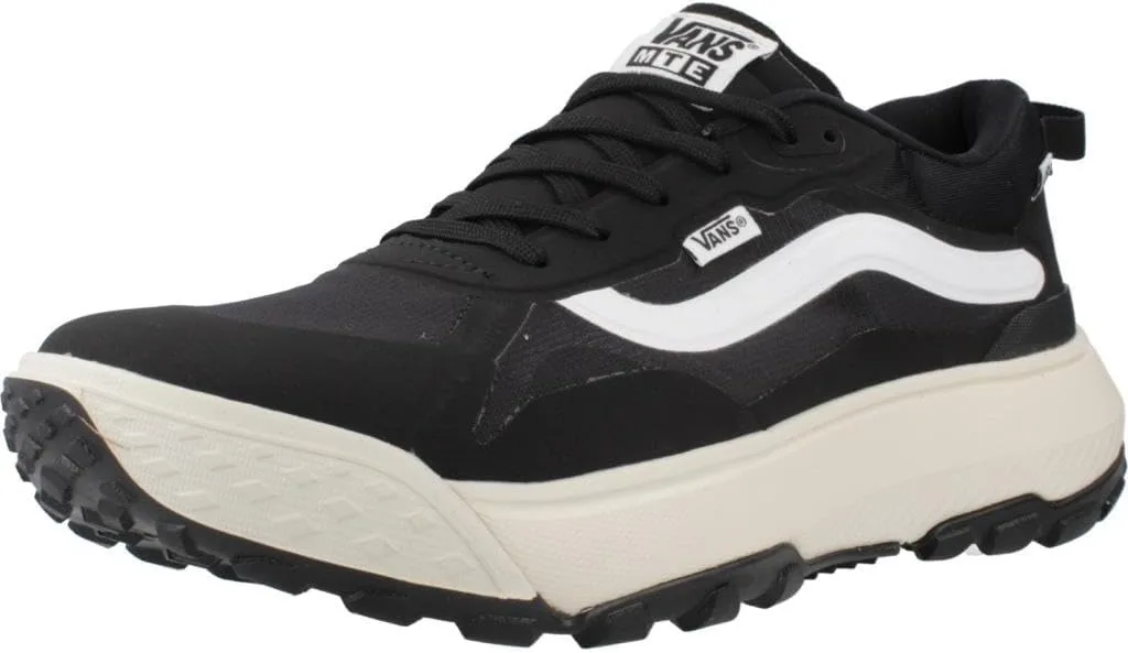 Кроссовки Vans MTE Crosspath Senior Trainers - размер 40 1/2, черно-белые, 40.5 EU