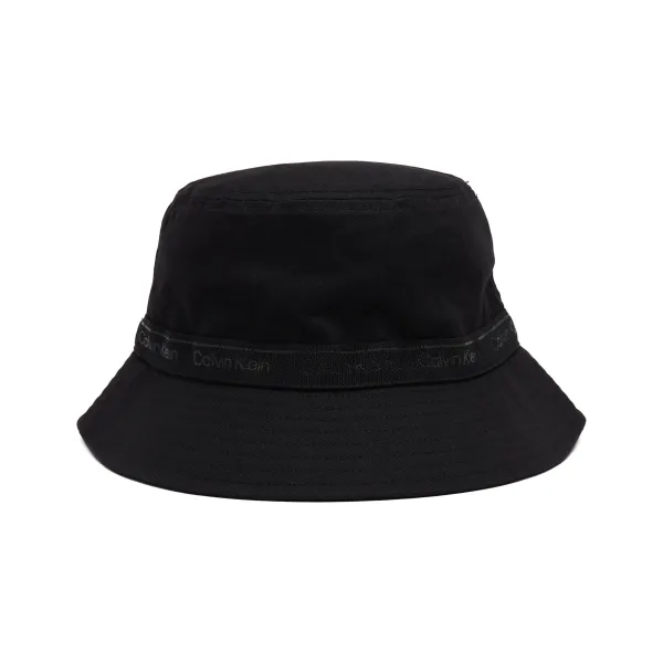 

Шляпа Calvin Klein, черный