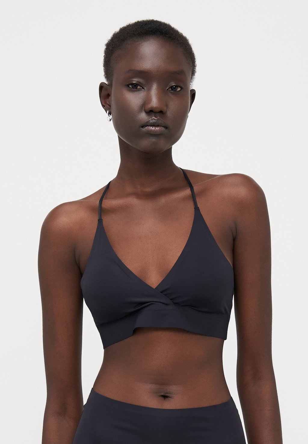 

Корректирующее нижнее белье DREAM CROSSOVER BRALETTE MAGIC Bodyfashion, черный