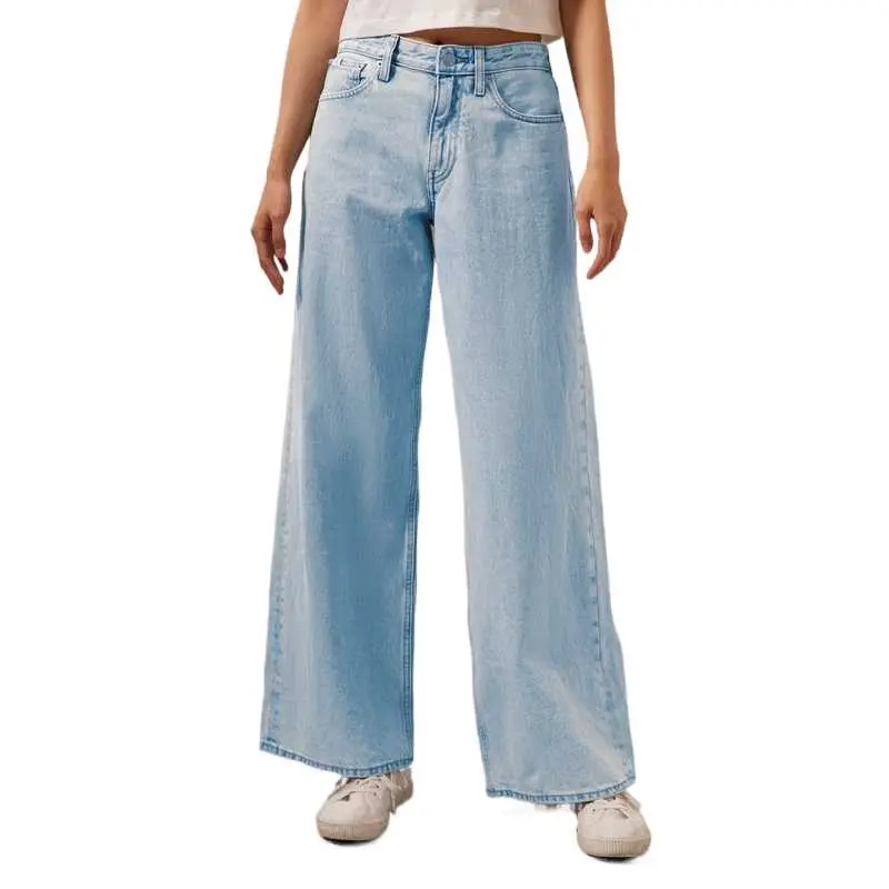

Женские джинсы Calvin Klein, цвет 1AA - Denim Light Blue