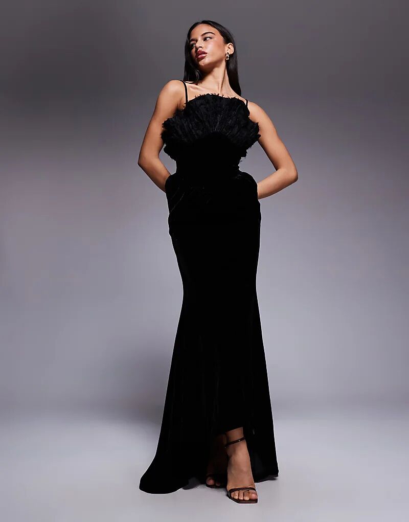 

Платье макси из бархата премиум-класса ASOS DESIGN с фактурным лифом в виде веера, черное