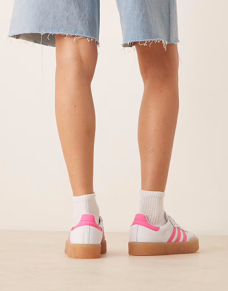 Кроссовки Adidas Originals Sambae белого и розового цвета — фото 3