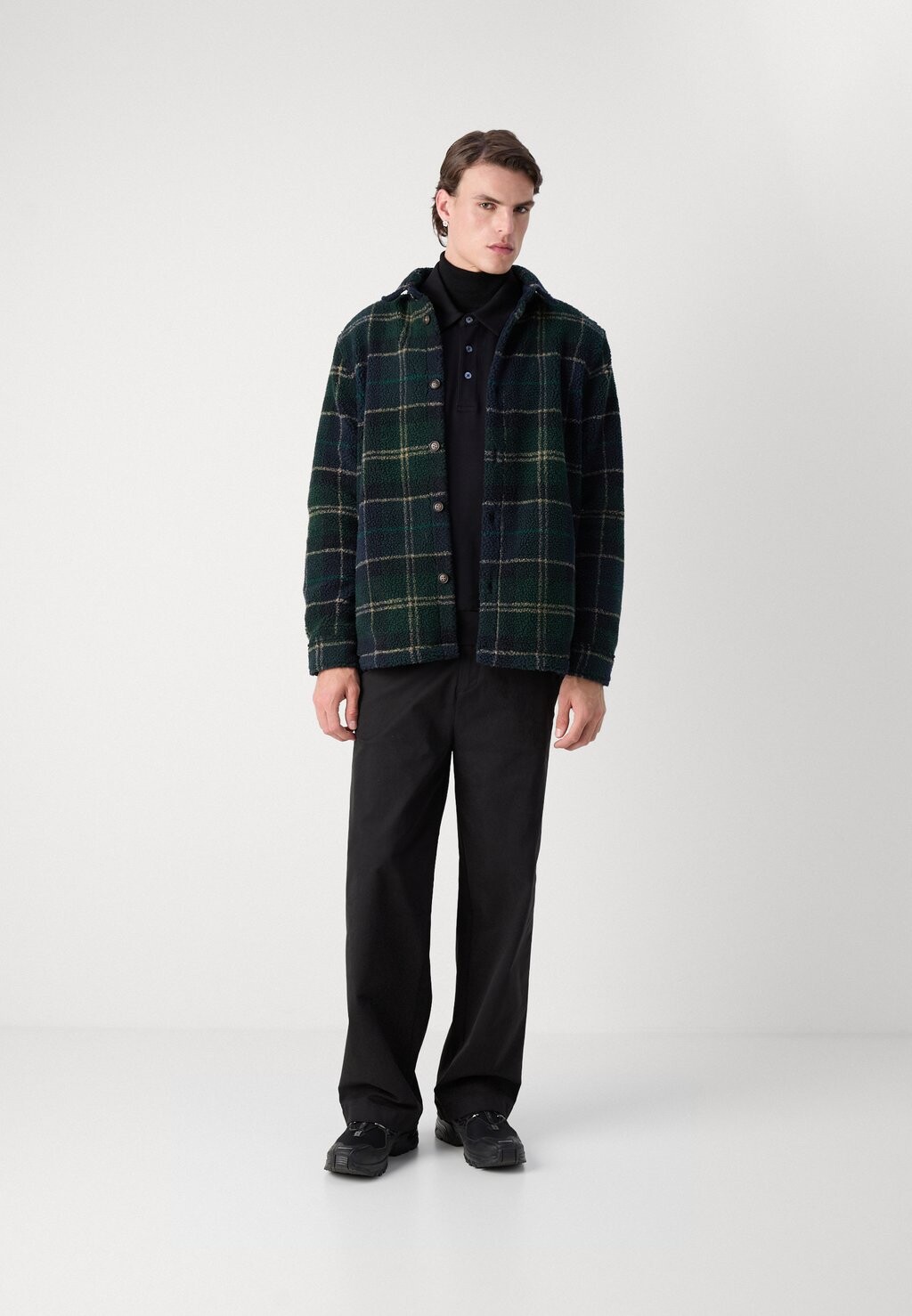 

Флисовая куртка BRYSON REGULAR OVERSHIRT Barbour, зеленый