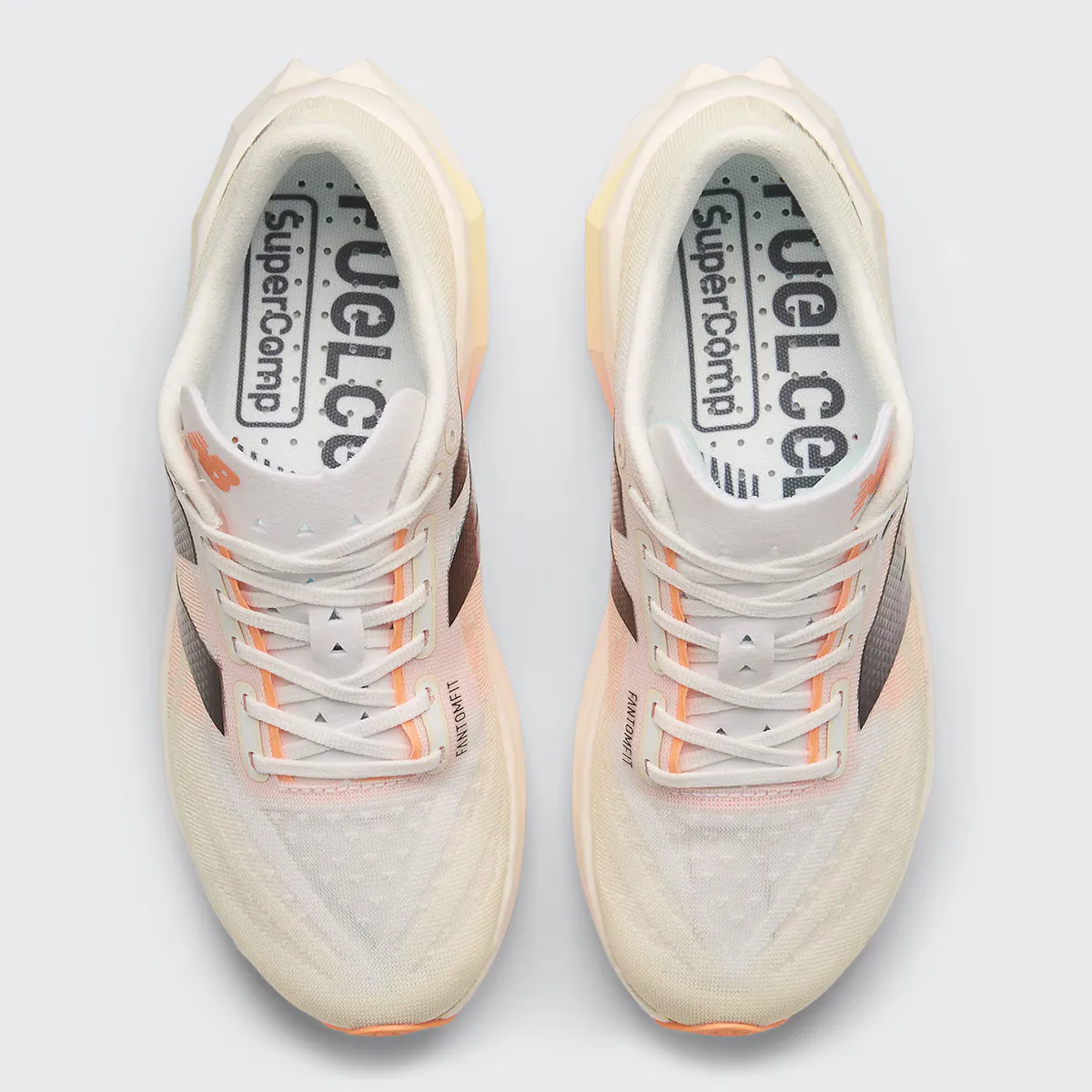 Женские кроссовки WRCELCW4 New Balance, белый — фото 3