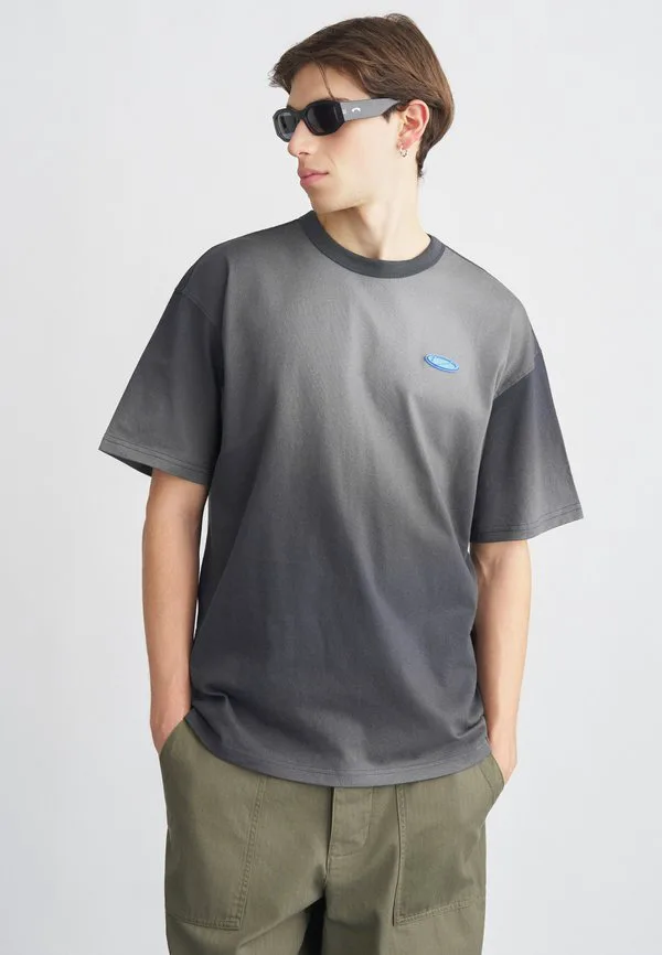 Футболка с принтом, имитирующим стирку. Nike Sportswear, Anthracite