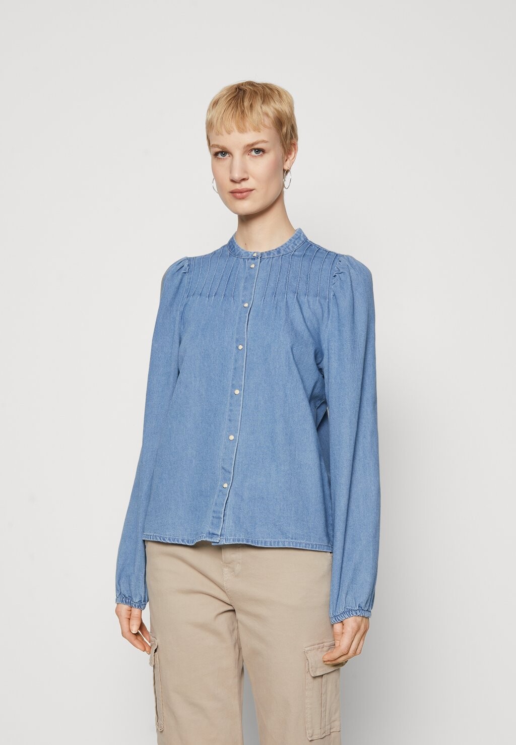 

Блуза-рубашка VMPAISLEY SHIRT Vero Moda, цвет medium blue denim