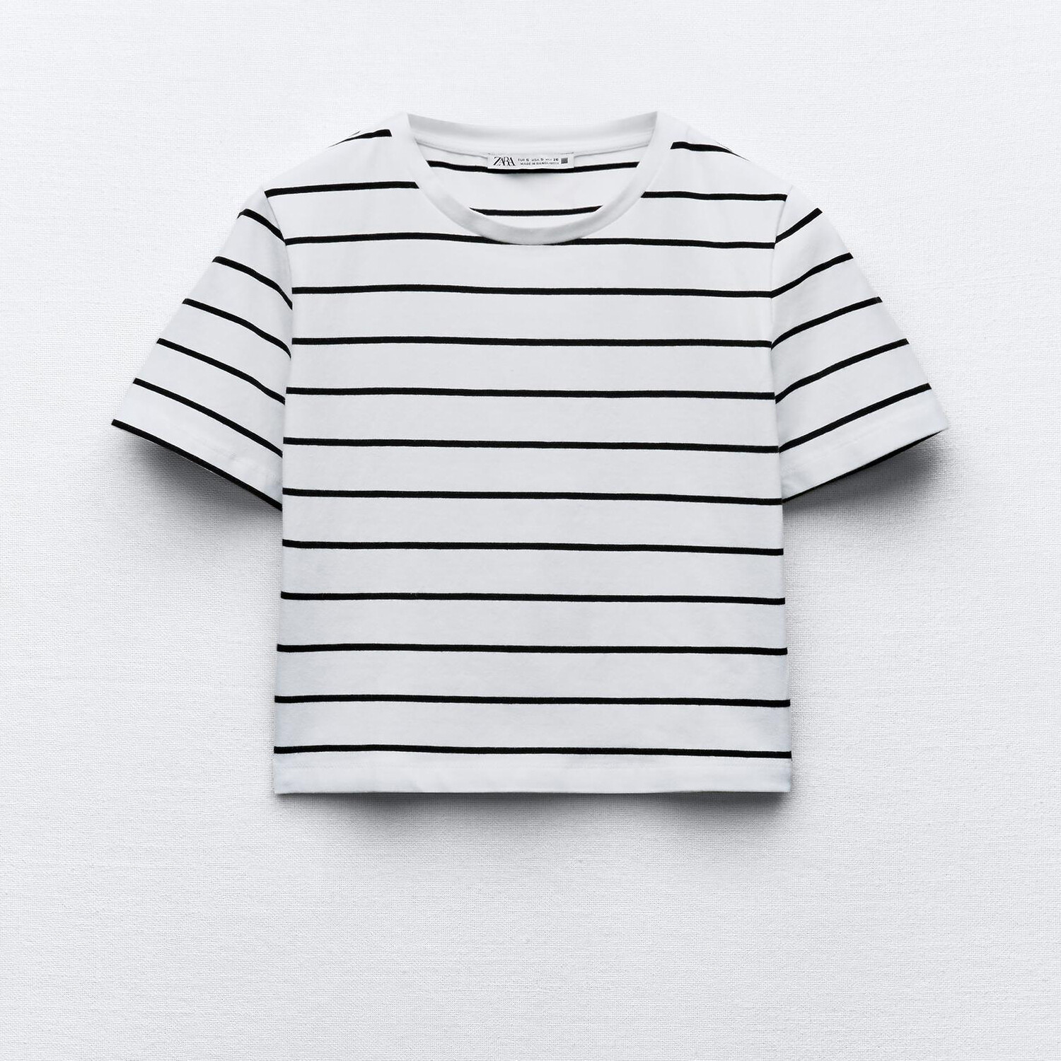 

Футболка Zara Cropped Stretch, черно-белый
