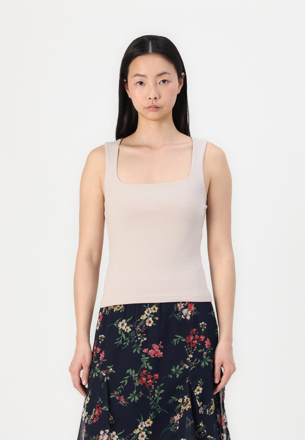 

Топ BASIC SQUARE TANK Gina Tricot, бежевый