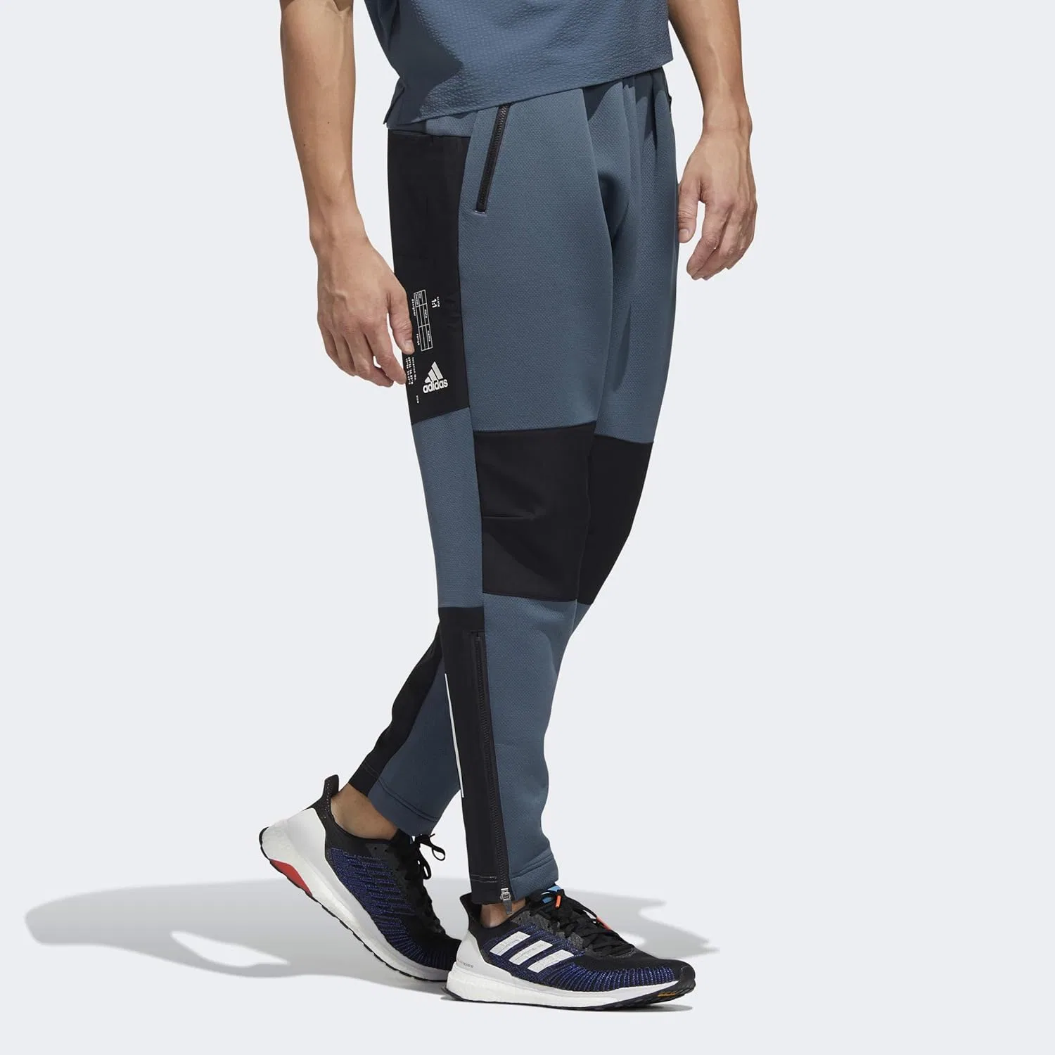 Мужские брюки adidas Tech Double Knit — фото 4