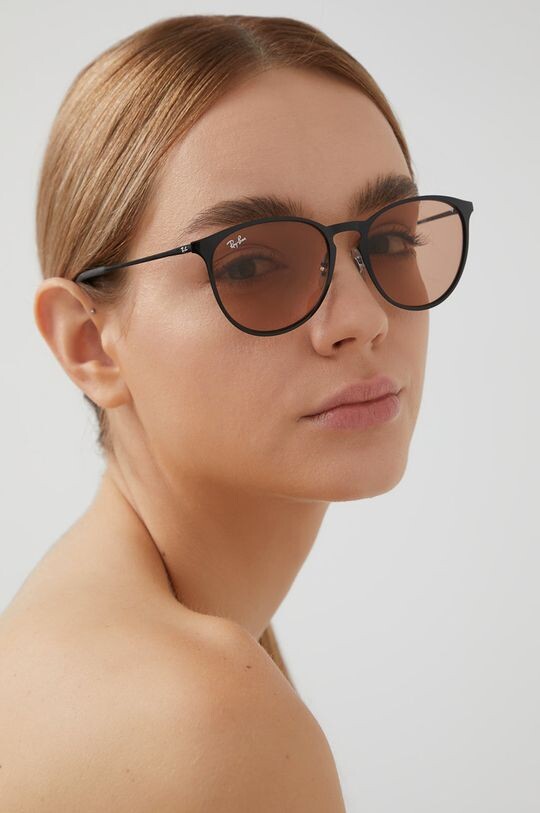 

Солнцезащитные очки ERIKA METAL Ray-Ban, черный