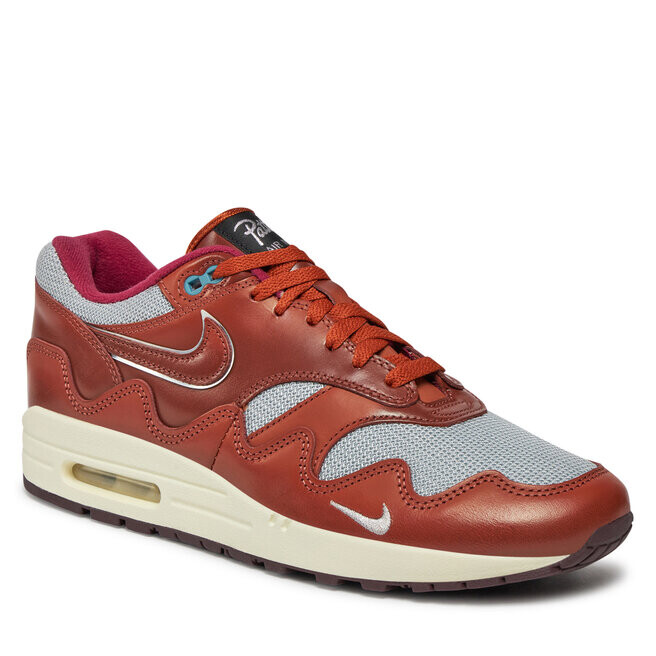 

Кроссовки Nike AirMax, коричневый