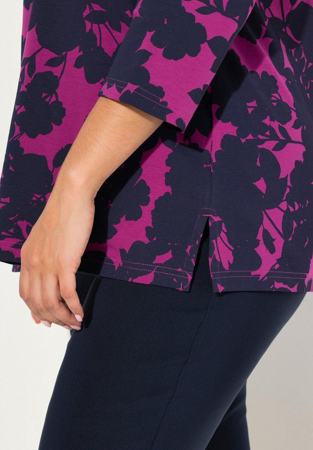 

Топ с длинными рукавами FLORAL SILHOUETTE 3/4 SLEEVE Ulla Popken, розовый