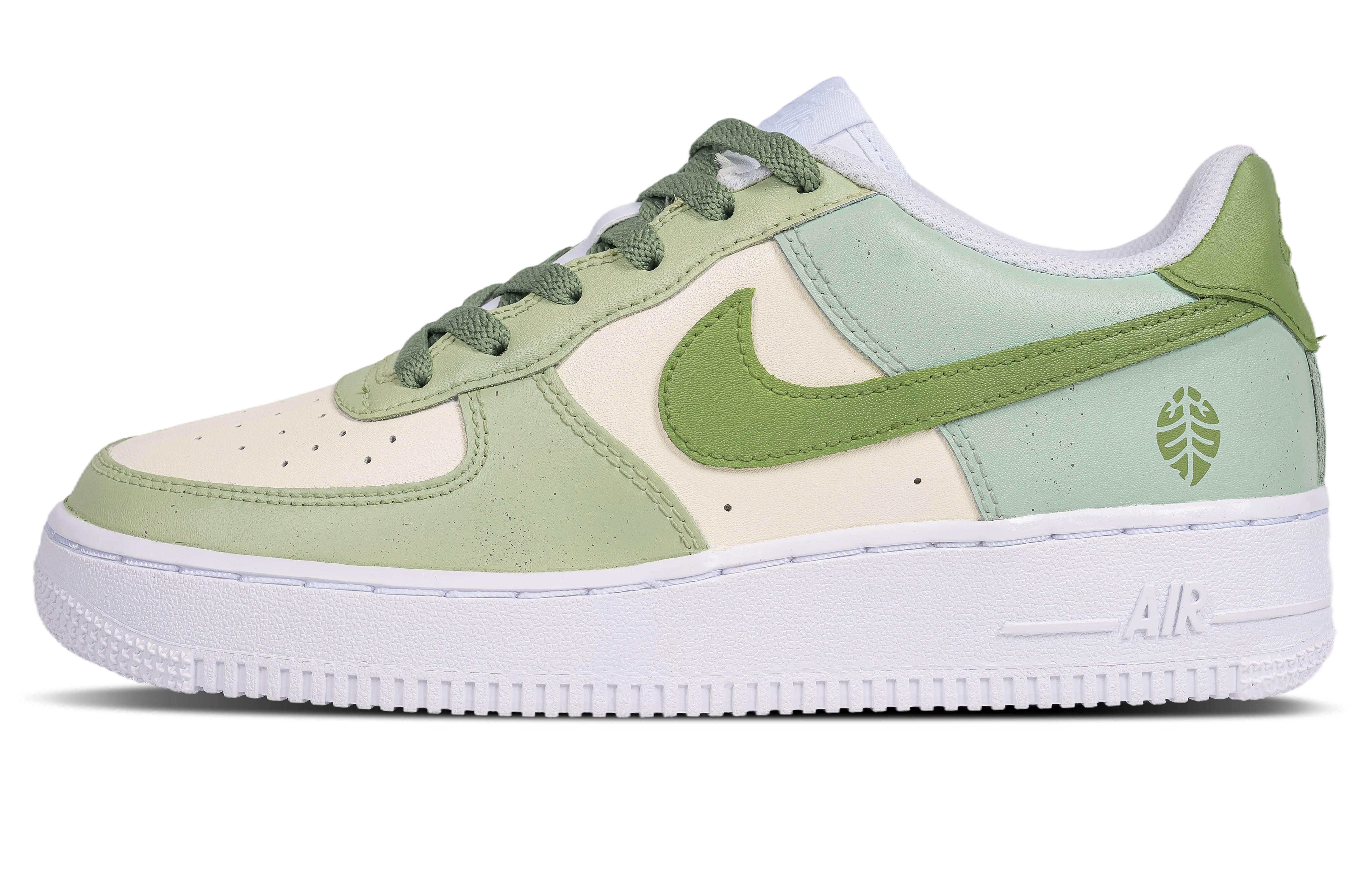 

Женские кроссовки для скейтбординга Nike Air Force 1, Green