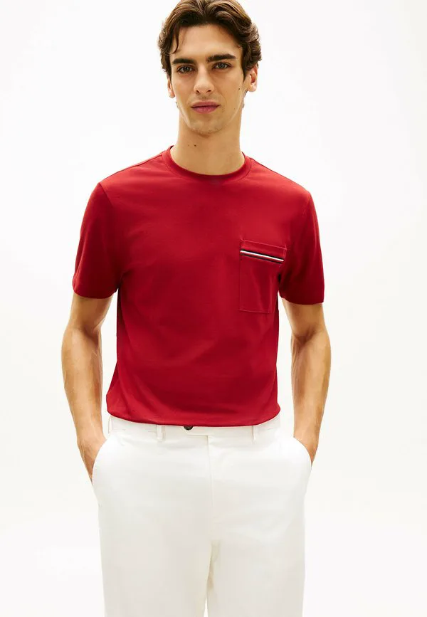 Футболка из пике с принтом в виде полосок по всему миру Tommy Hilfiger, Regatta Red