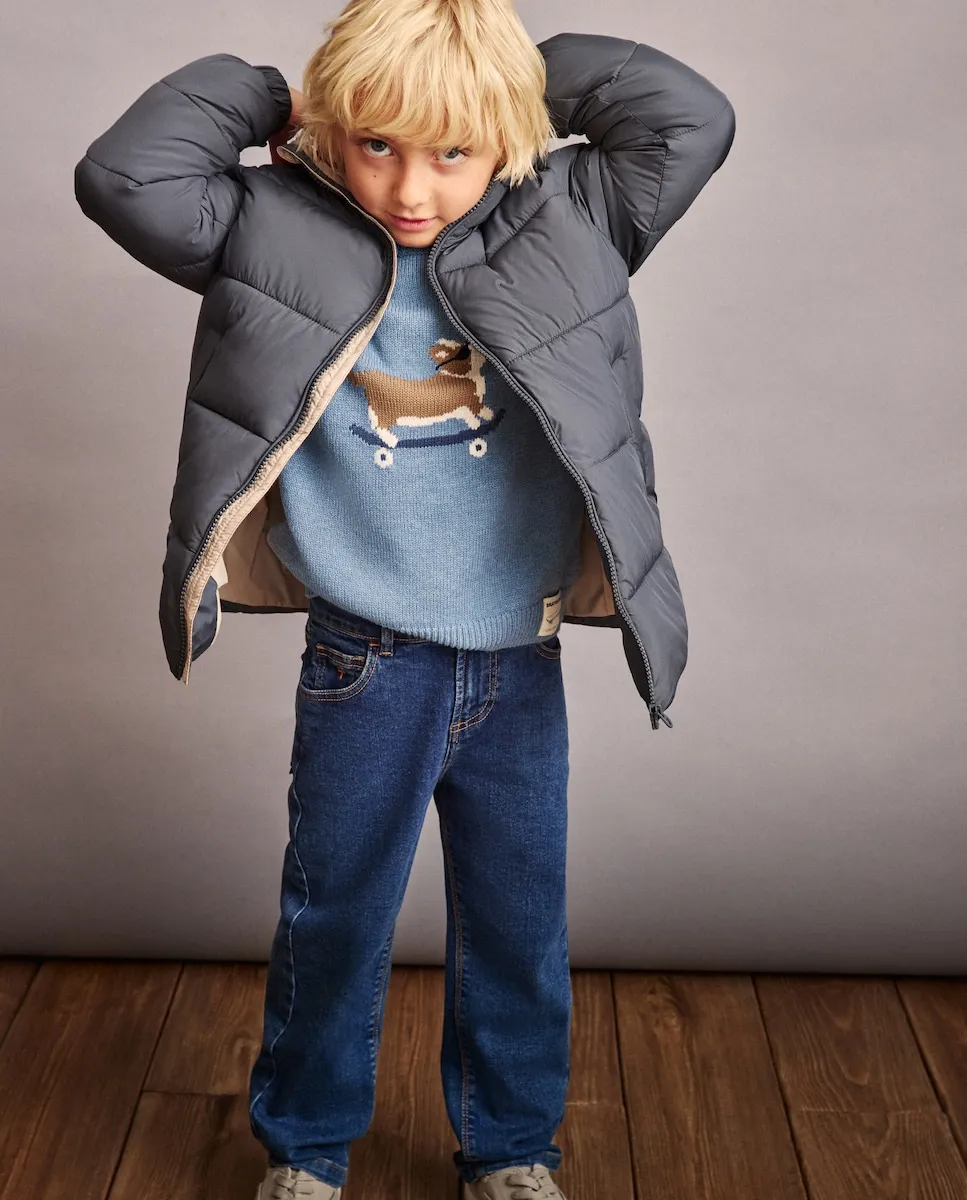 

Детский пуховик с капюшоном и прямыми карманами Coconut El Corte Inglés, светло-серый