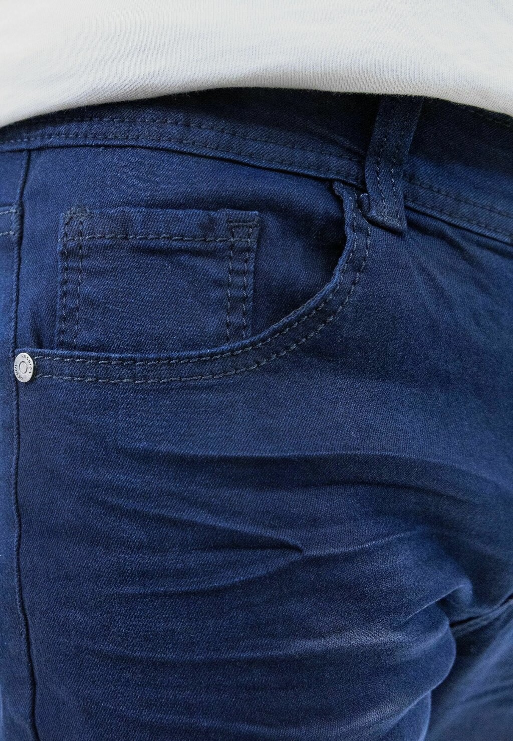 

Джинсы облегающего кроя KNOPFVERSCHLUSS 5-POCKET JAYLVIS Jeans, темно-синий