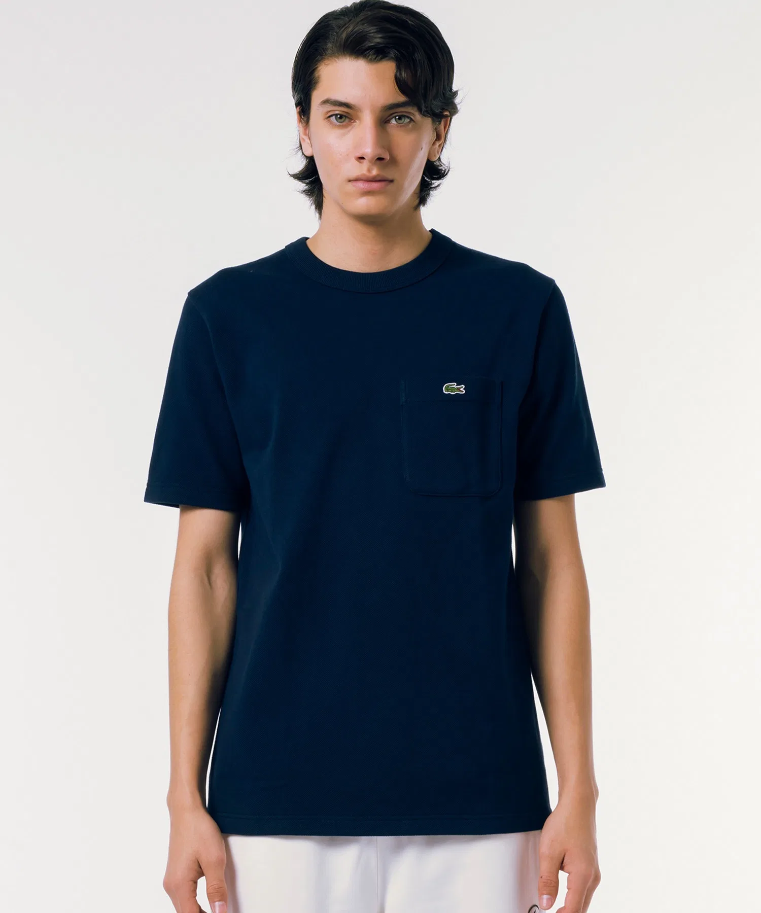 Унисекс футболка Lacoste из хлопка с карманом тёмно-синяя