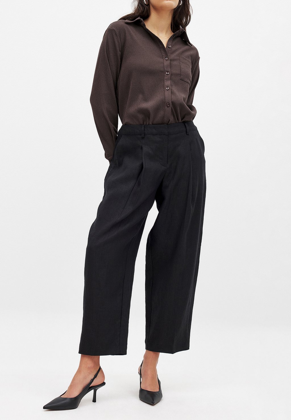 

Брюки MID WAIST NA-KD, черный