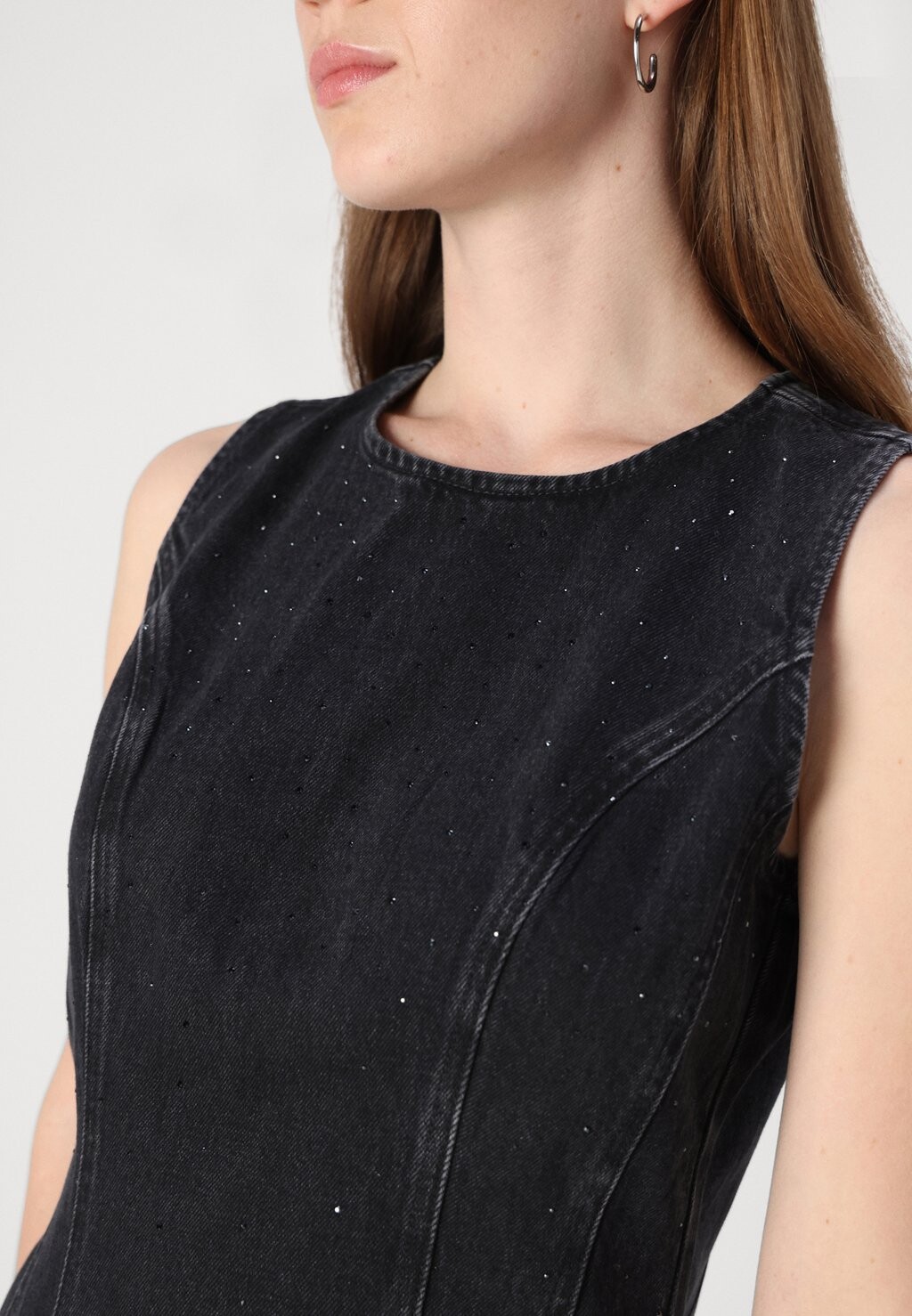 

Платье из денима CUT SEAM DRESS Tommy Jeans, черный деним