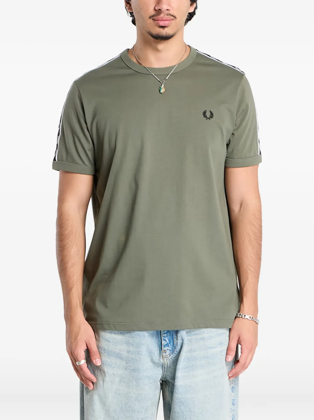 

Футболка в стиле рингер с отделкой лентой Fred Perry, зеленый