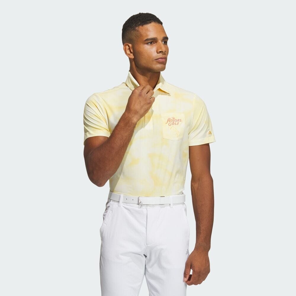 

Поло Adidas PLAYGREEN Tie-dye print stretch dry shirt, цвет Ivory/Semi-Spark