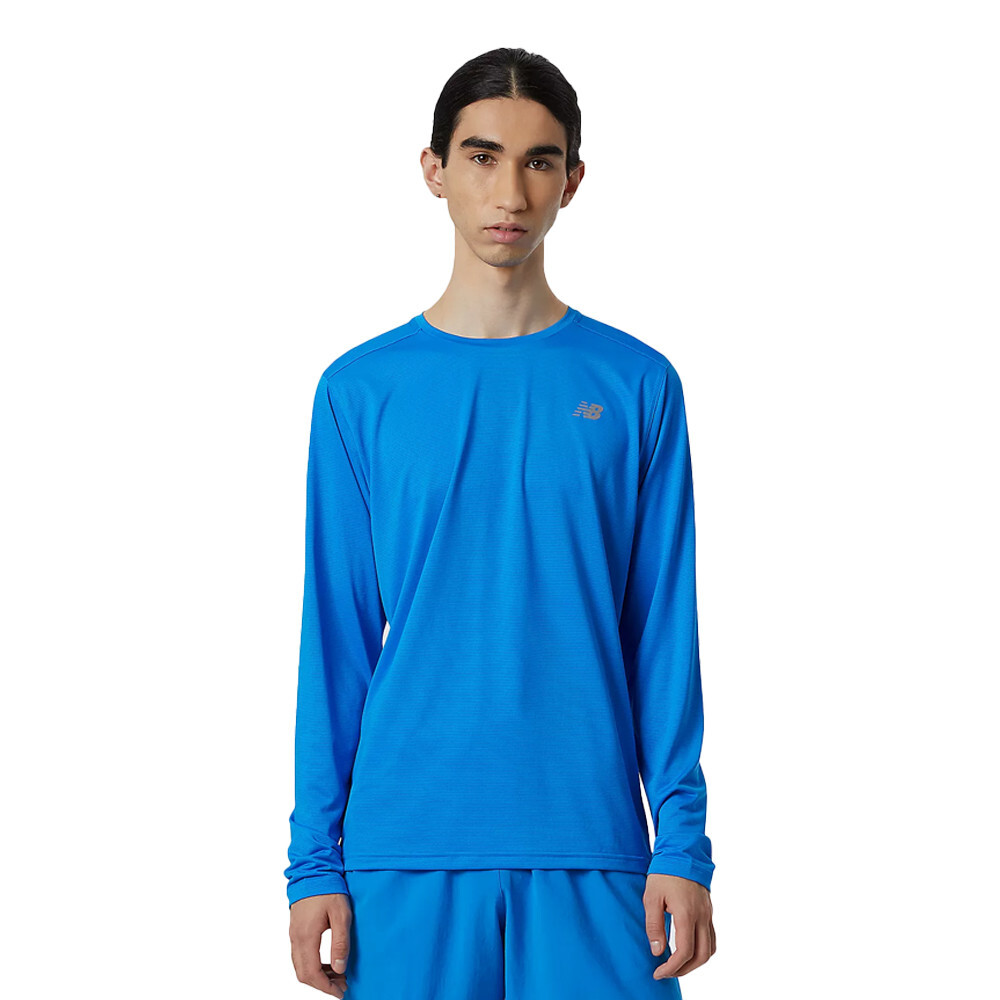 

Спортивный топ New Balance Accelerate Long Sleeve, синий
