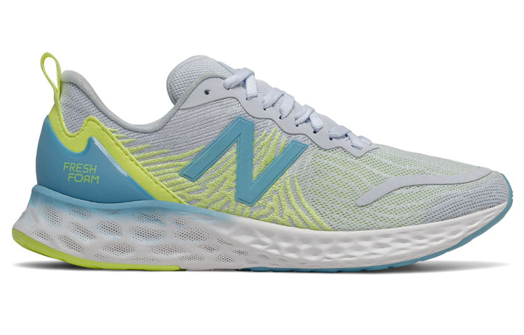 Беговые кроссовки (WMNS) New Balance Fresh Foam B-Wide Grey/Yellow/Blue — фото 2