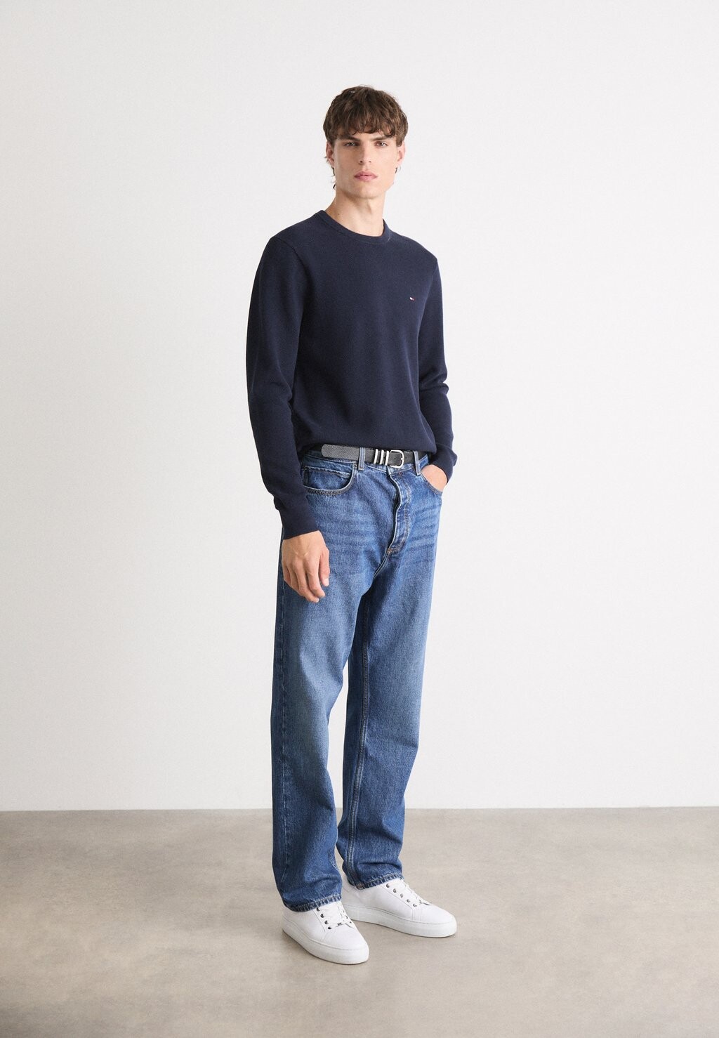 

Джемпер ESSENTIAL STRUCTURE CREW NECK Tommy Hilfiger, темно-синий