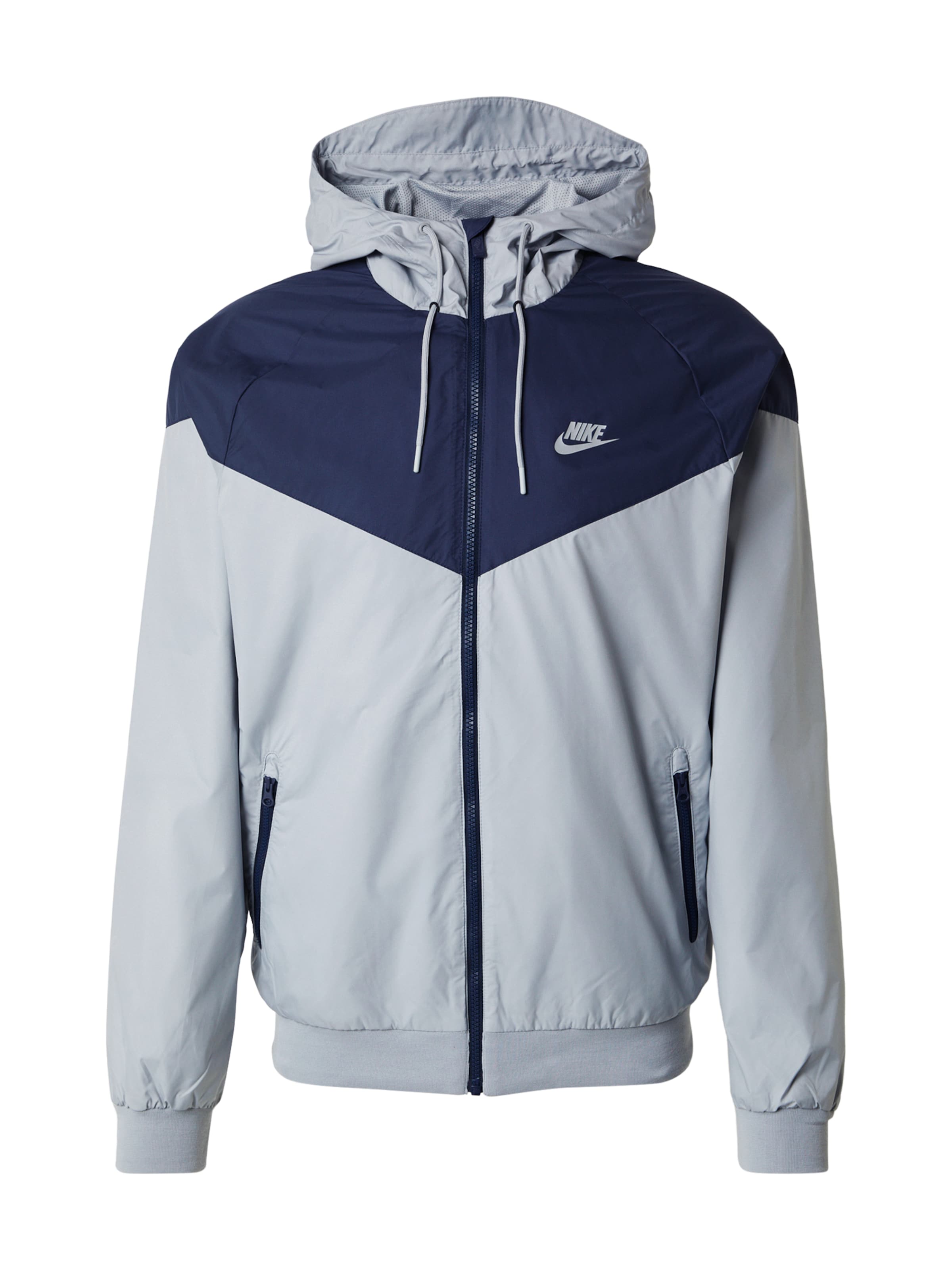 

Nike Sportswear Куртка для межсезонья в сером цвете