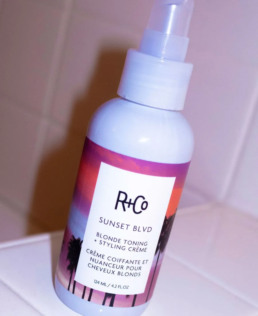 R+Co Тонирующий крем для укладки волос Sunset Boulevard Blonde Toning Plus Styling Crème, 4,2 унции — фото 2