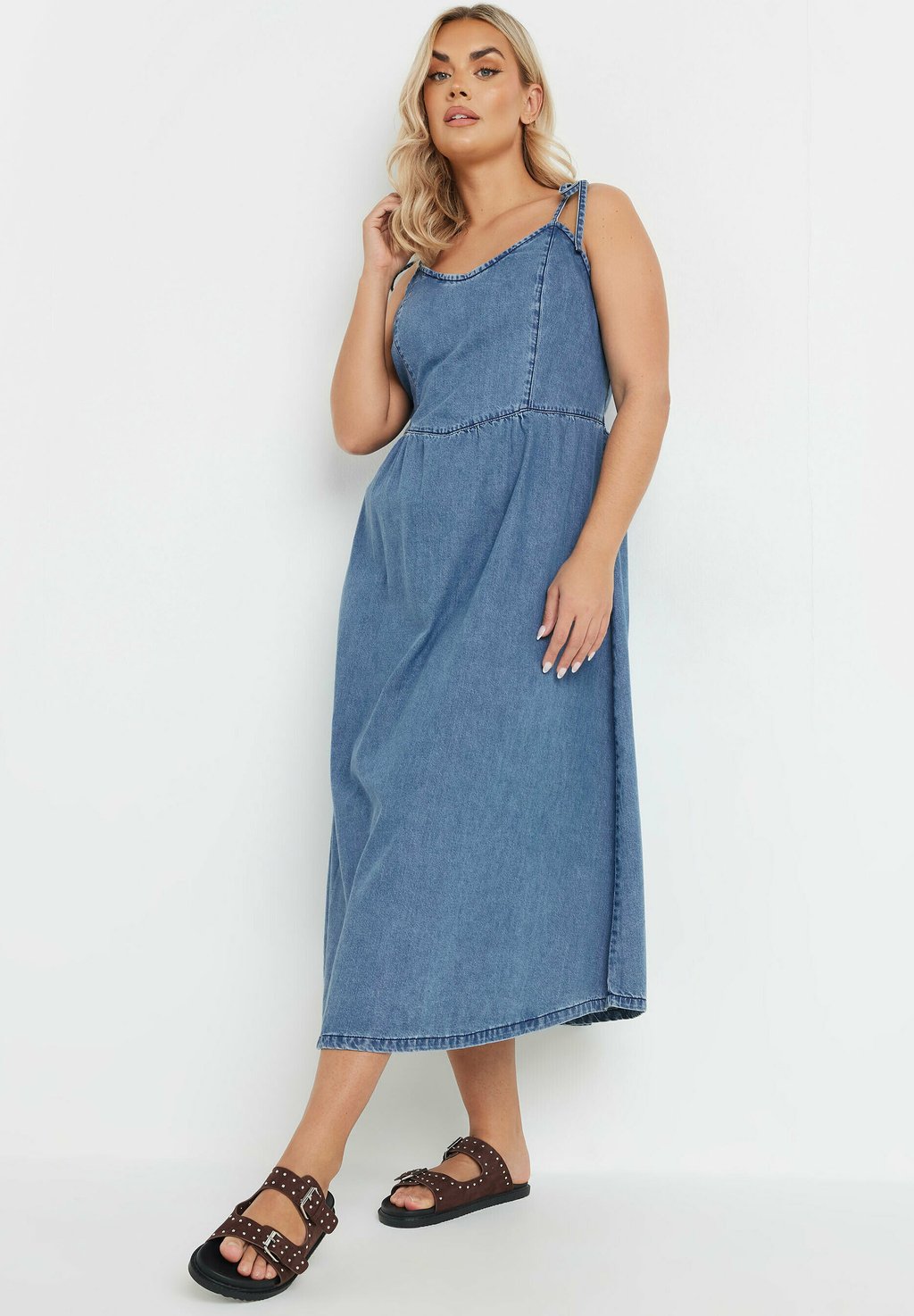 

Джинсовое платье MIDI Yours Clothing, синий