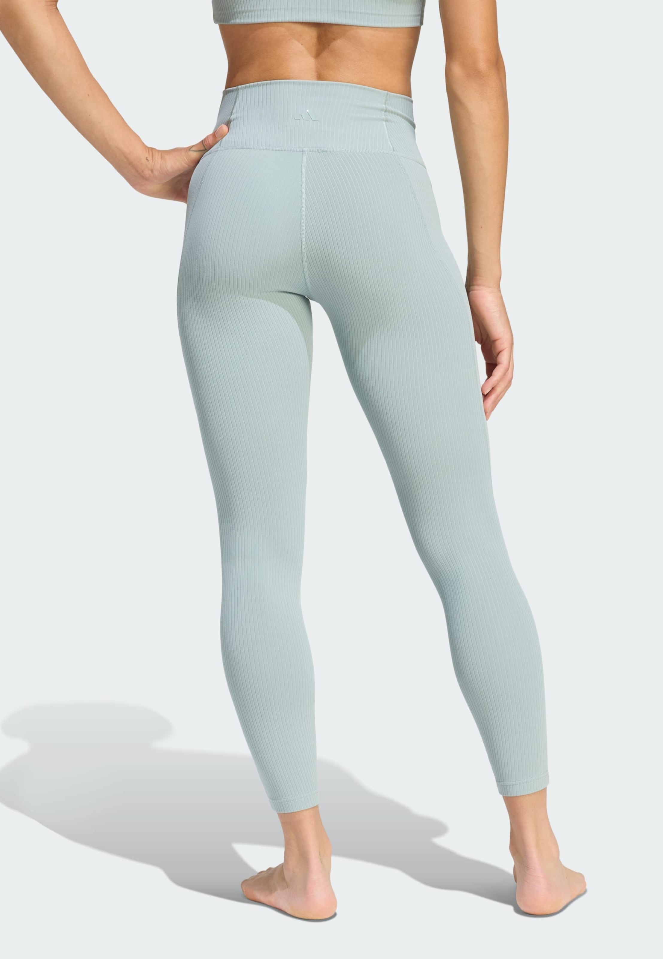 Adidas Performance Узкие спортивные штаны 'All Me' в цвете Mint — фото 3