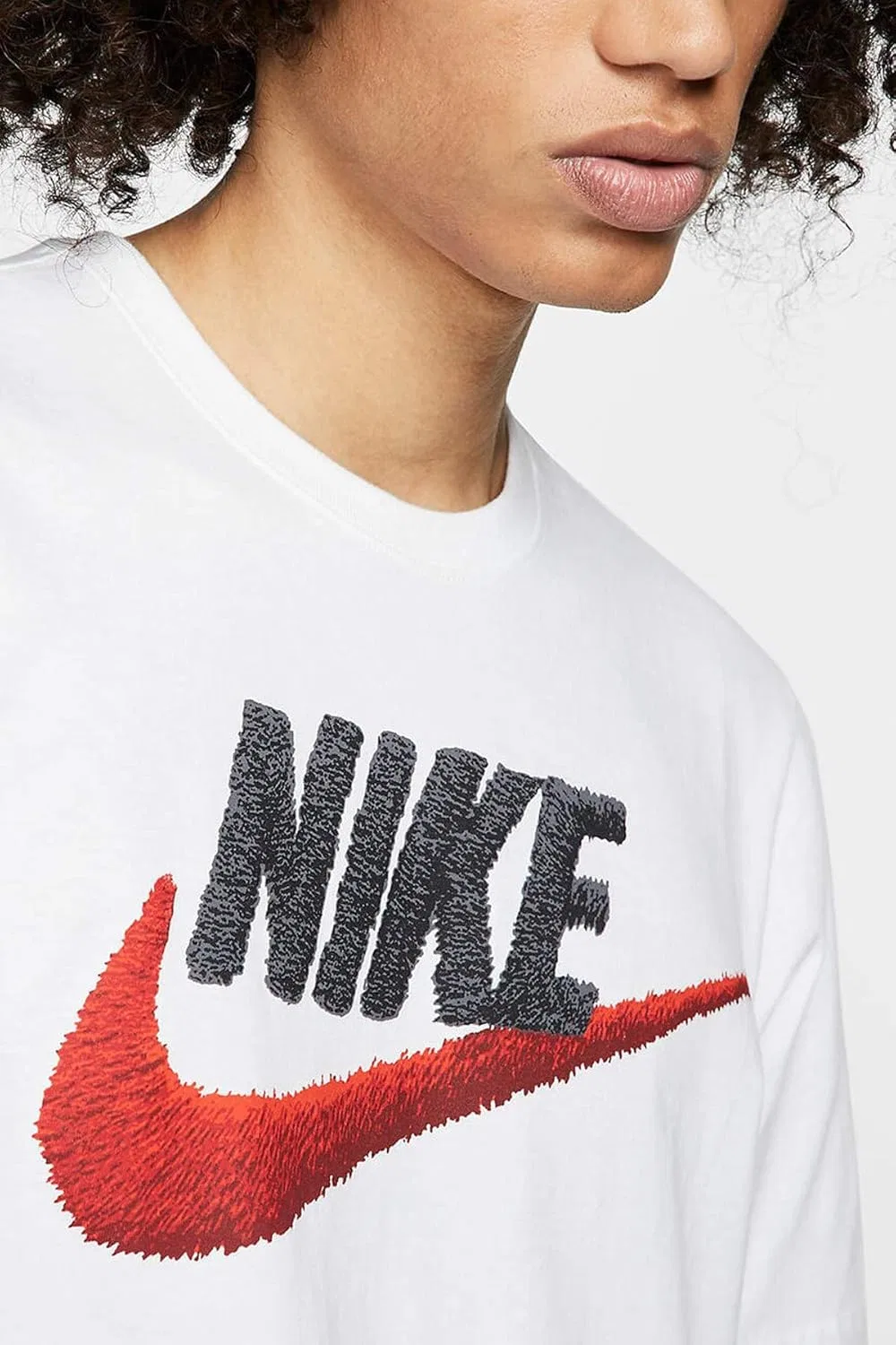 Футболка Nike Sportswear, хлопок, белый/черный/университетский красный — фото 2