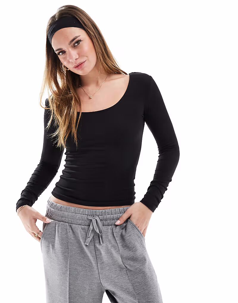 

Топ Cotton On с длинными рукавами черного цвета Cotton:On