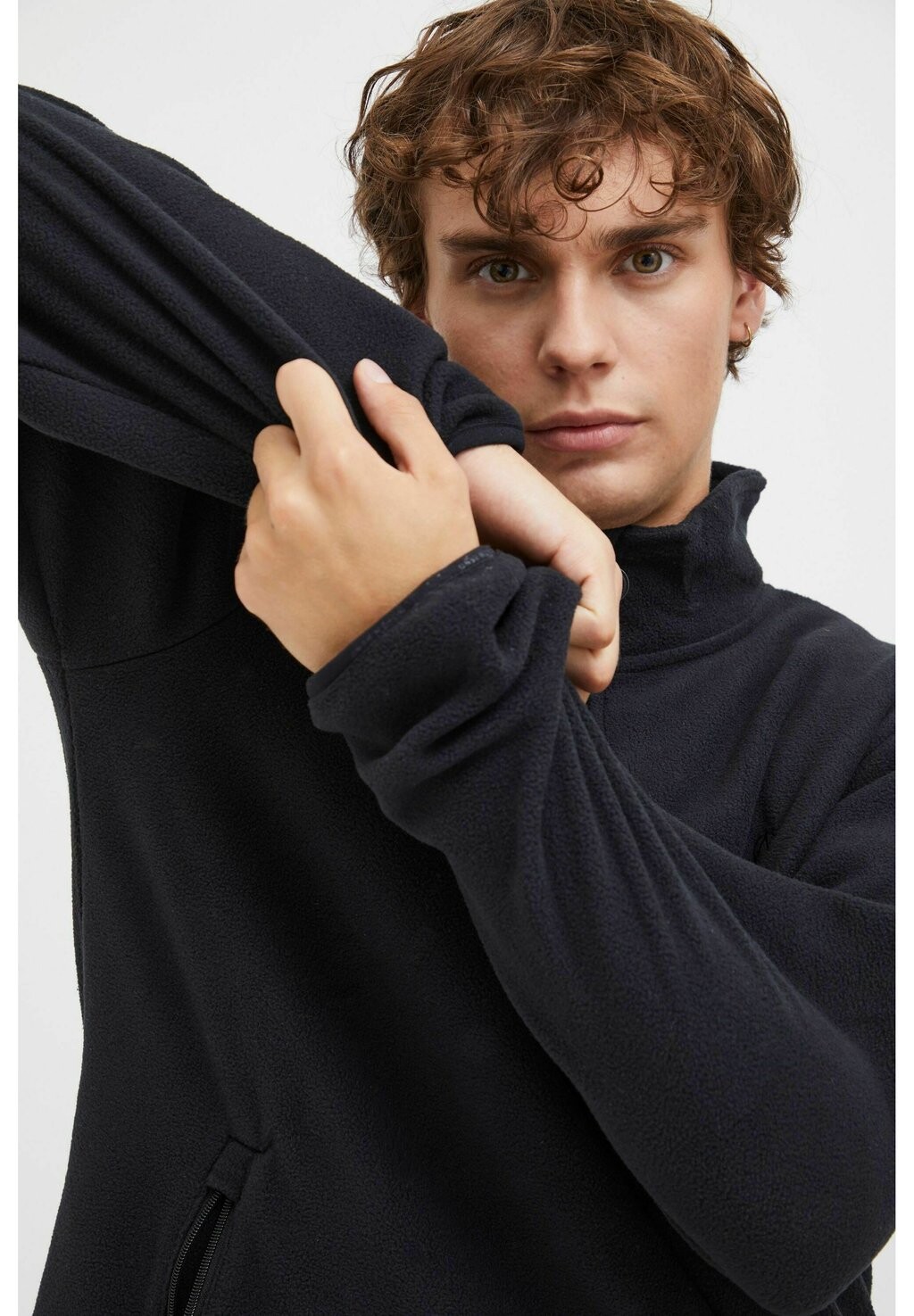 

Флисовый джемпер NORTH BEND NBCOTAS M WITH TROYER COLLAR North Bend, черный