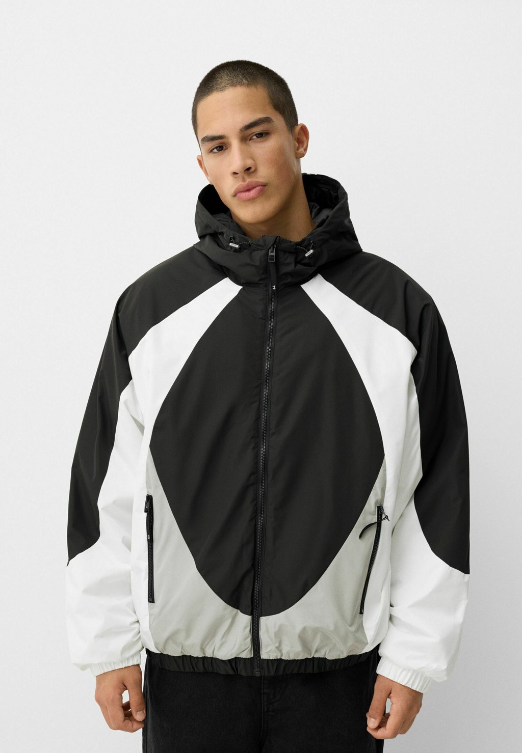 

Зимняя куртка COLOUR BLOCK - PUFFER Bershka, черный