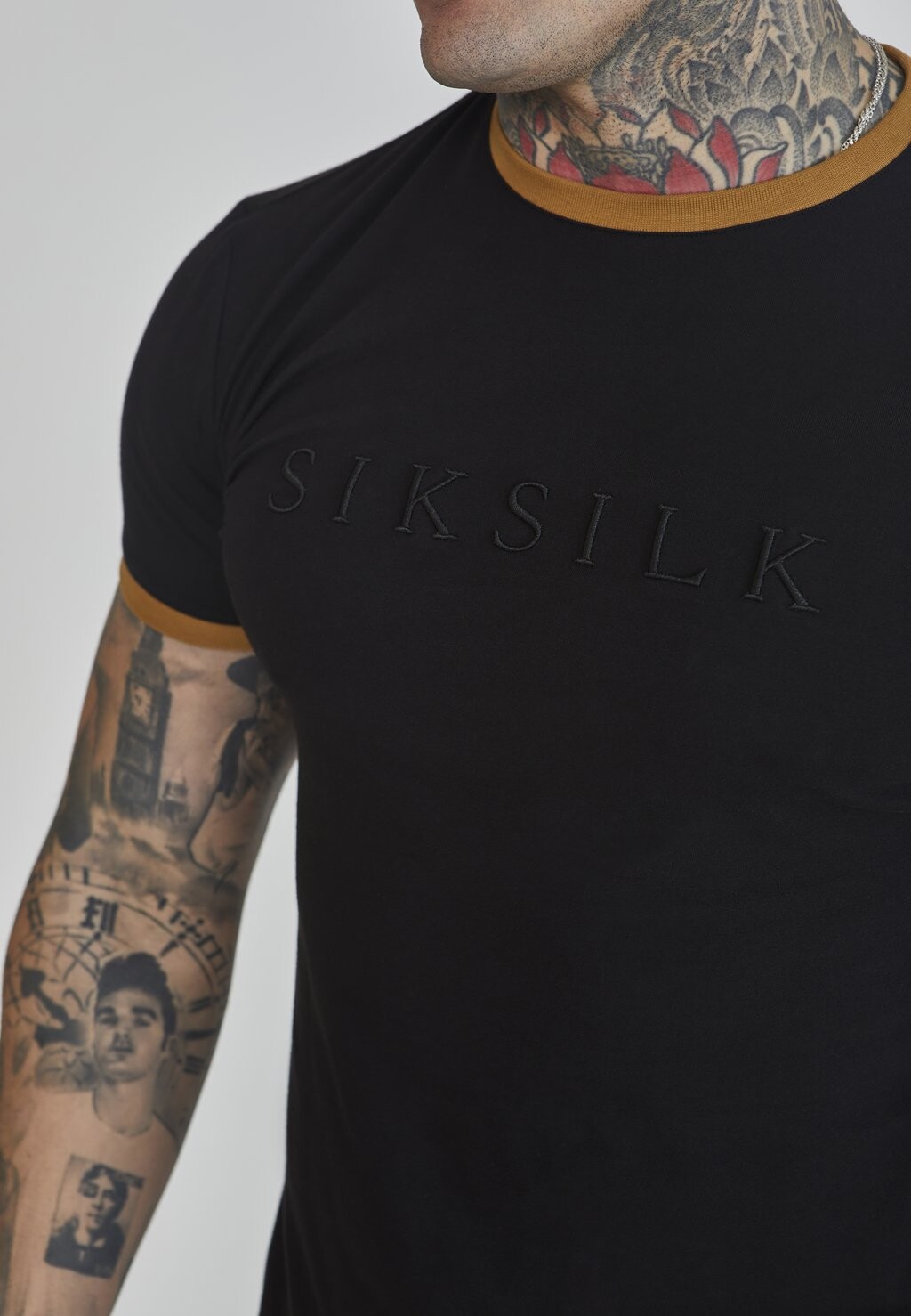 

Футболка с принтом RINGER SIKSILK, черный